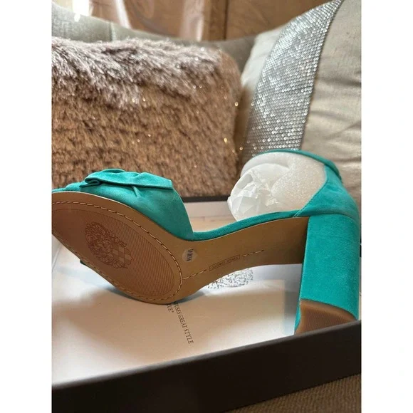 NEW Vince Camuto Carrelen Sandals - 9.5 - Picture 3 of 7